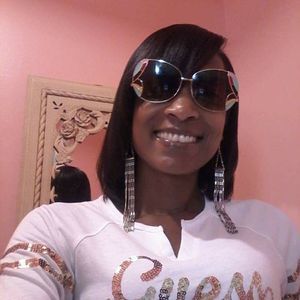 Meet your Posher, Earla